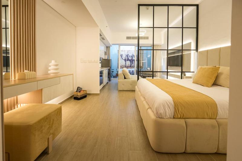 Yas Island Resort with Beach Access - COSY STUDIO - image 14
