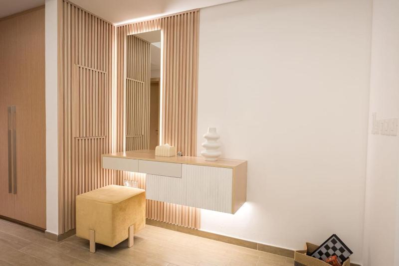Yas Island Resort with Beach Access - COSY STUDIO - image 5