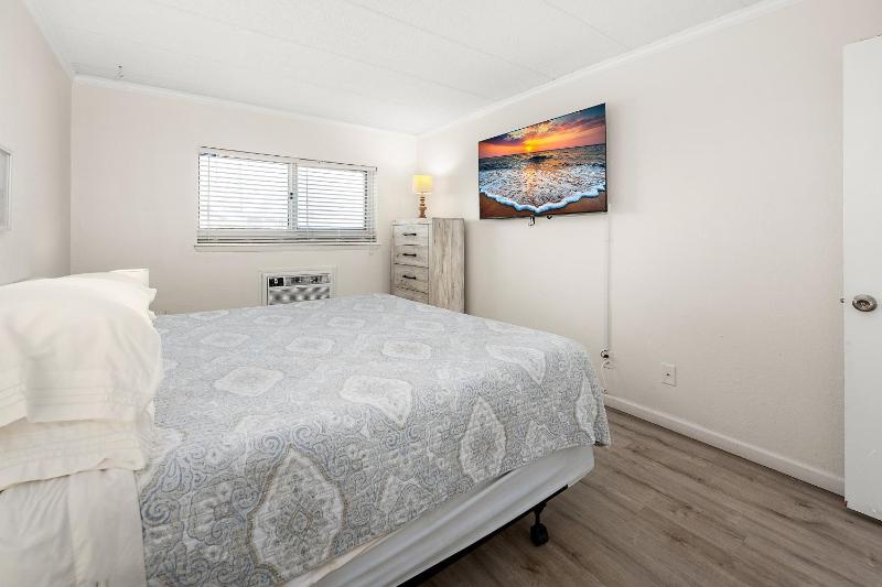 Barefoot Country 404 - Serenity Now - image 13