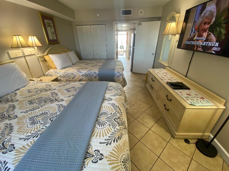 Camelot By The Sea Ocean Front Condo - image 33