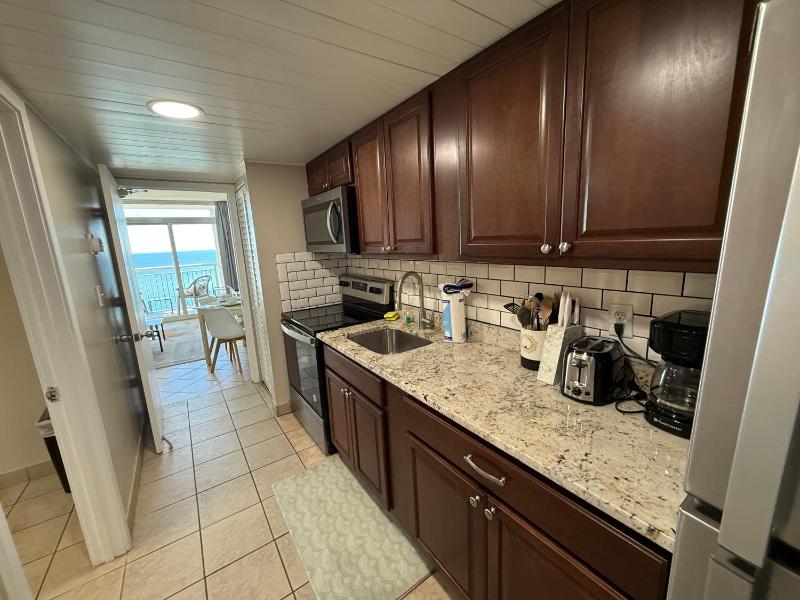Camelot By The Sea Ocean Front Condo - image 46