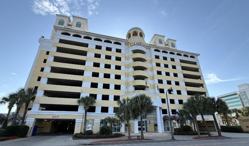 Camelot By The Sea Ocean Front Condo - image 5