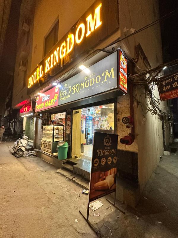 Hotel Kingdom - 3 minutes From Golden Temple - image 2