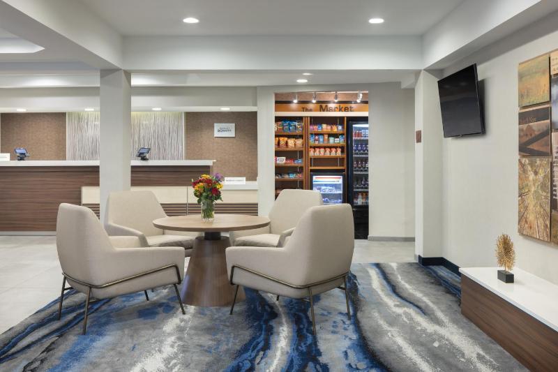 Fairfield Inn & Suites by Marriott Jacksonville Airport - image 19