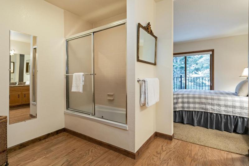 I1 Gore Creek Meadows townhouse - image 9