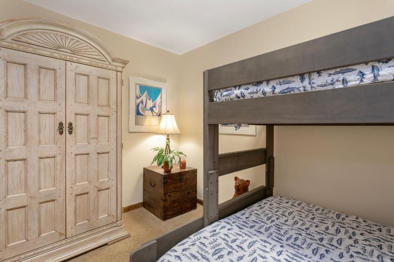 I1 Gore Creek Meadows townhouse - image 22