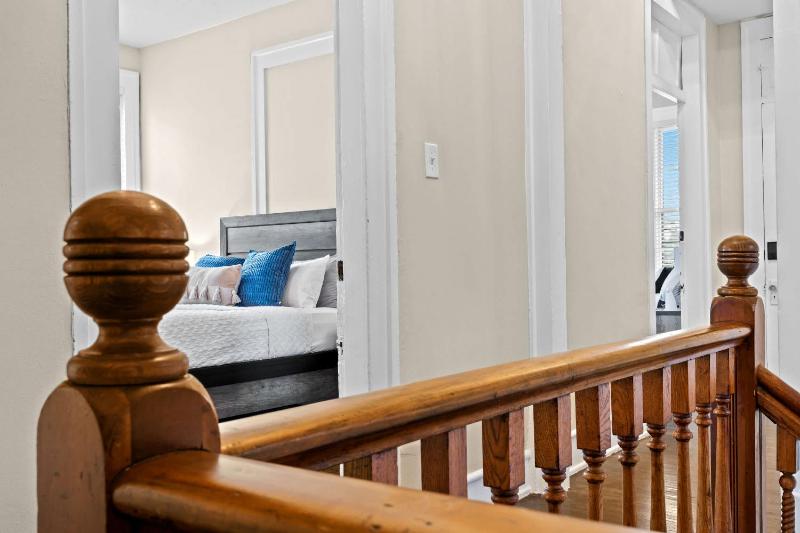Spacious 6BR Home Near Bourbon Trail & Attractions - image 3