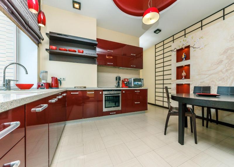 Modern Central Kyiv Apartment with City View - image 12