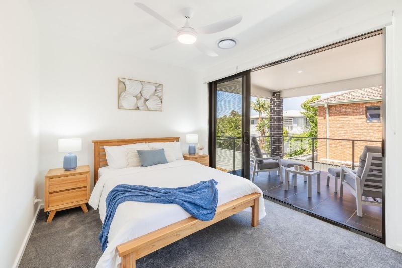 Summer Dayz Shoal Bay 21B Tomaree Rd - ducted air and WiFi - image 21
