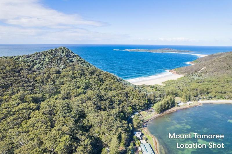 Summer Dayz Shoal Bay 21B Tomaree Rd - ducted air and WiFi - image 12