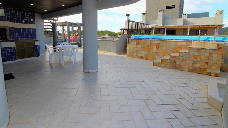 1027 - Cobertura duplex com piscina em Bombinhas - image 6