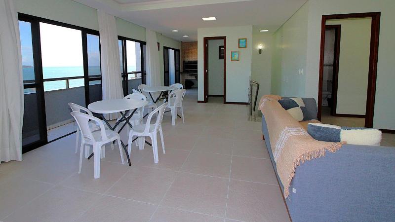 1027 - Cobertura duplex com piscina em Bombinhas - image 47