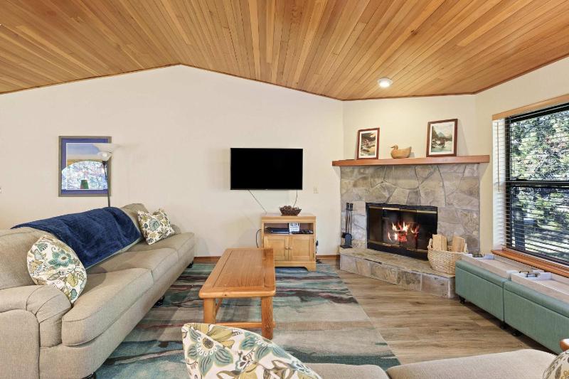 Fairway Village 25 - image 1