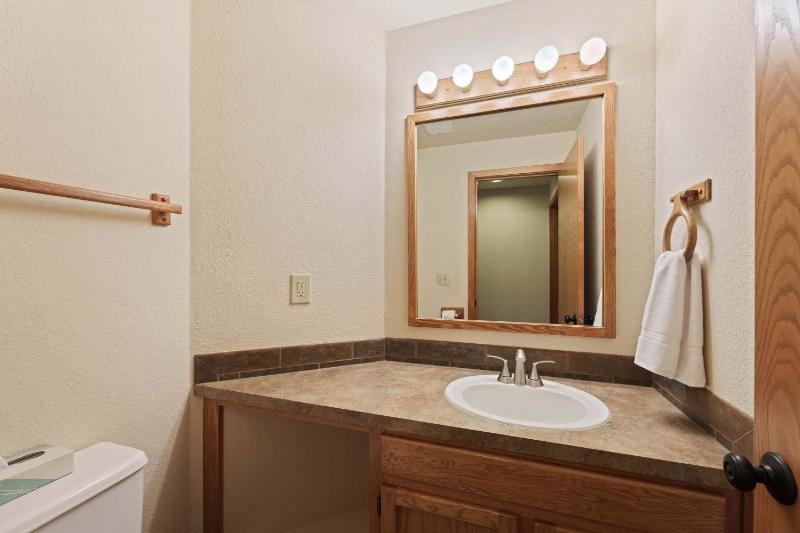 Fairway Village 25 - image 23