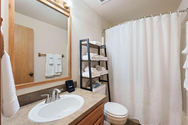 Fairway Village 25 - image 34