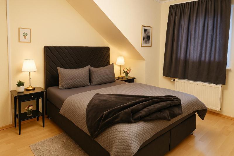 SOHO Private Zimmer & Rooms Im Herzen der Altstadt - image 13