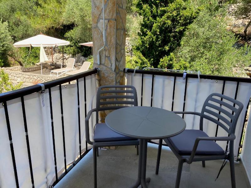 Apartments and rooms by the sea Mali Losinj (Losinj) - 10420 - image 9