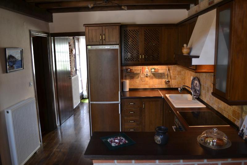 Three-Bedroom House image 2