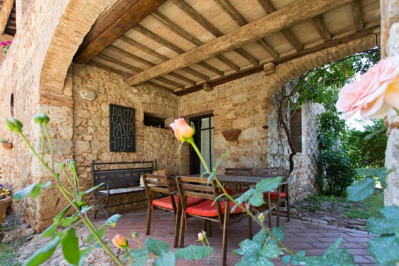 One-Bedroom Apartment (Il Bosco) image 3