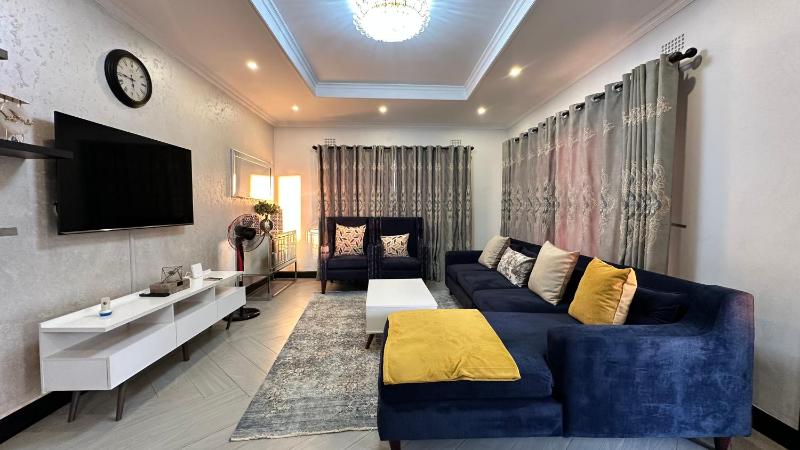 Beauty Blender Homes - The Executive House - image 1