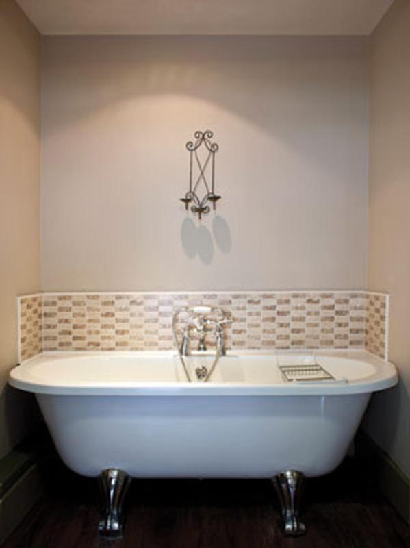 Double Room - Ensuite image 1