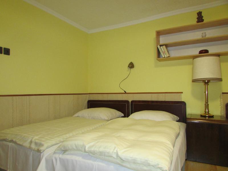 Apartment (4 Adults) - Alkotmány utca image 3