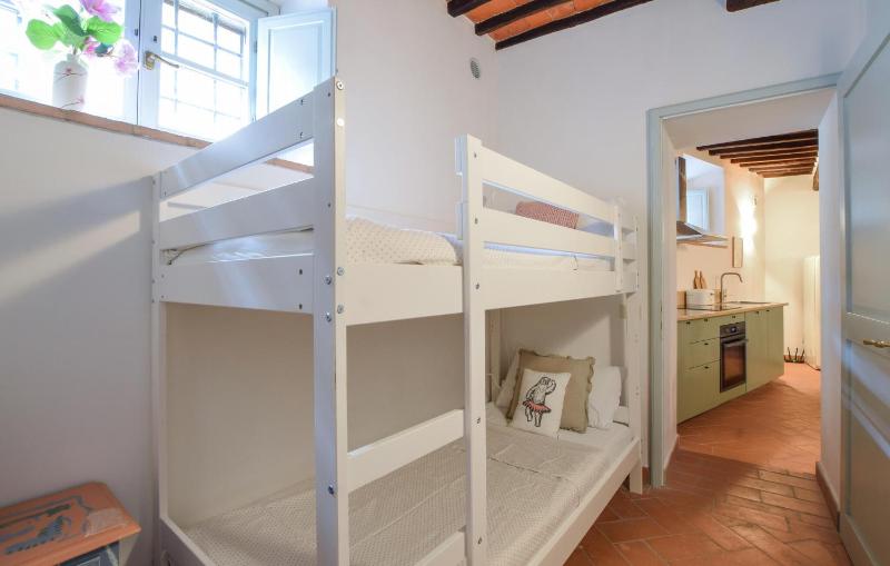 Beautiful Apartment In Cortona With Swimming Pool - image 22