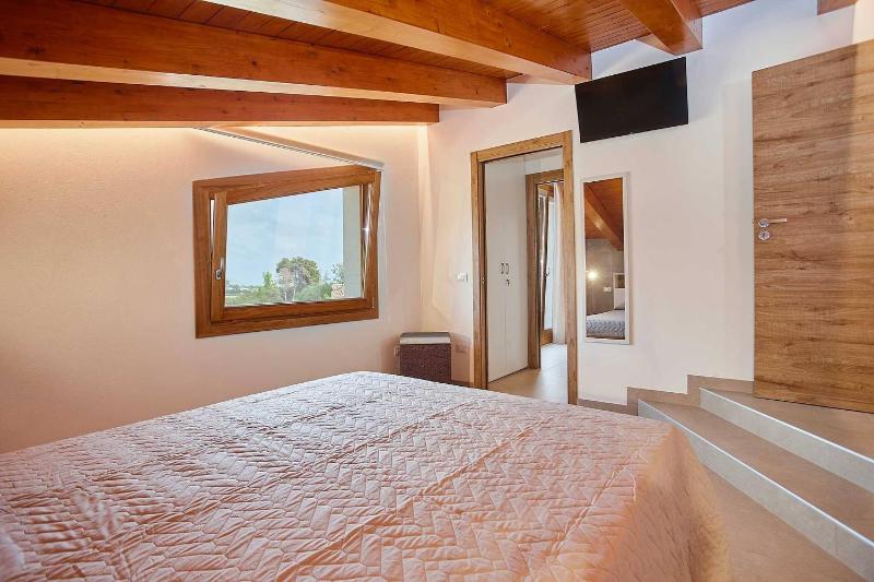Villa Ninfa - image 39