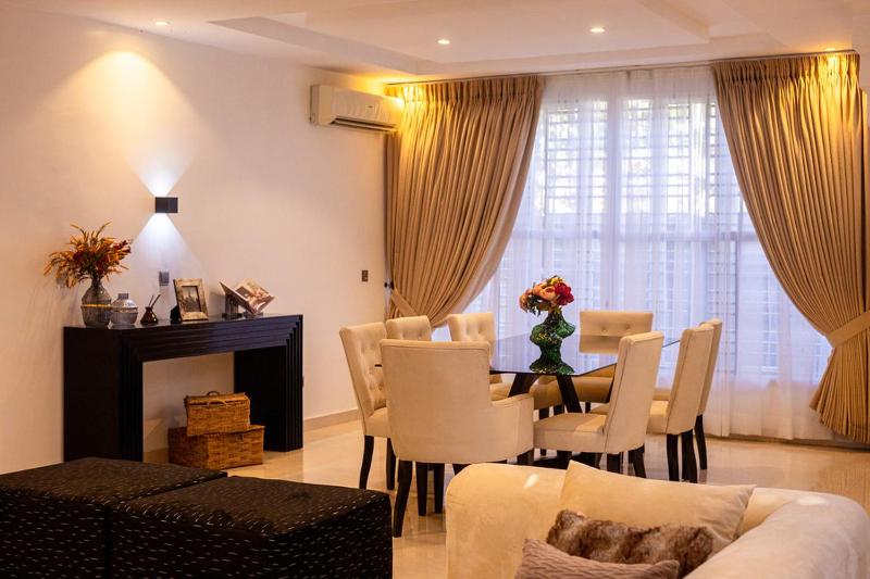 High luxury space - image 1