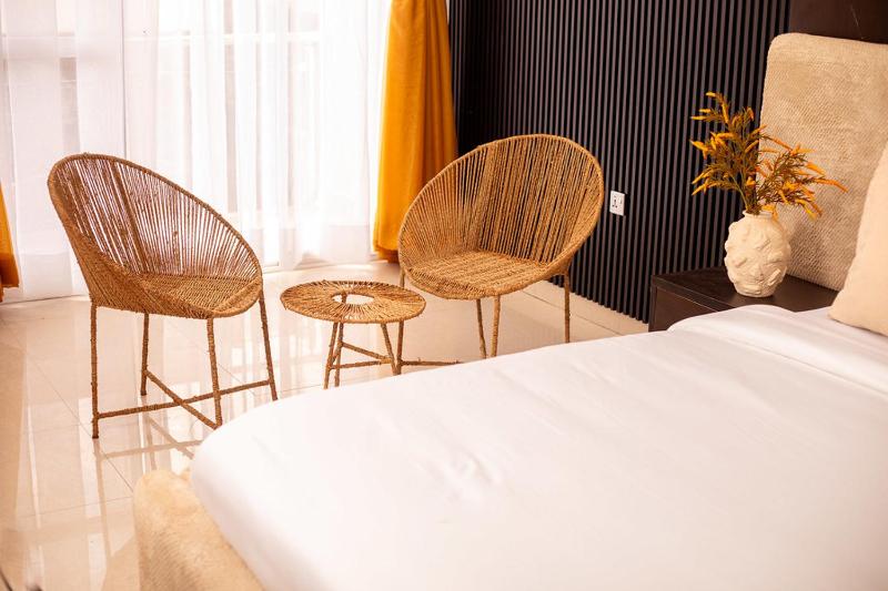 High luxury space - image 13