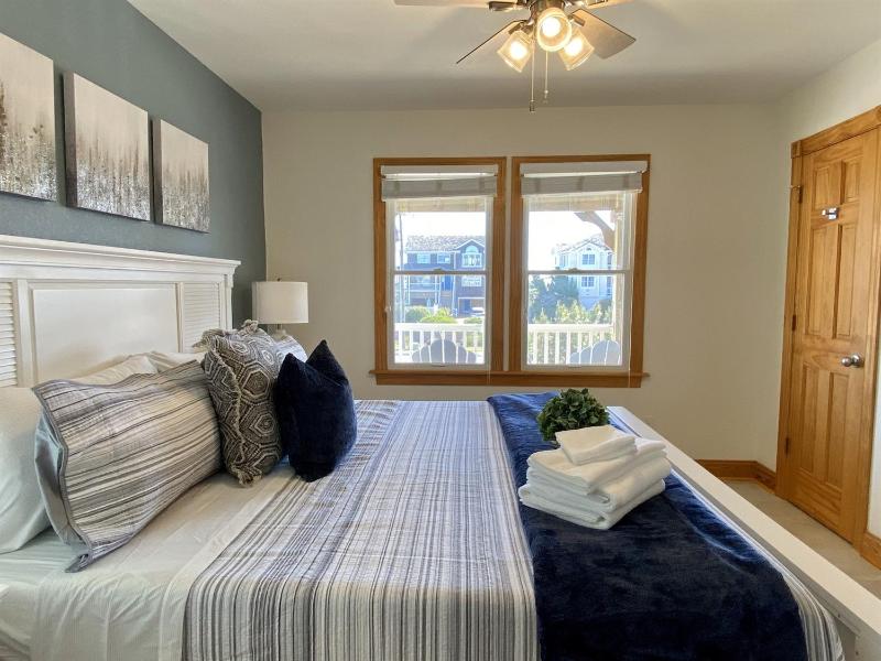 1min to Beach! Heated Pool Included! Ocean ViewsGolf CartElevatorHot Tub - image 14