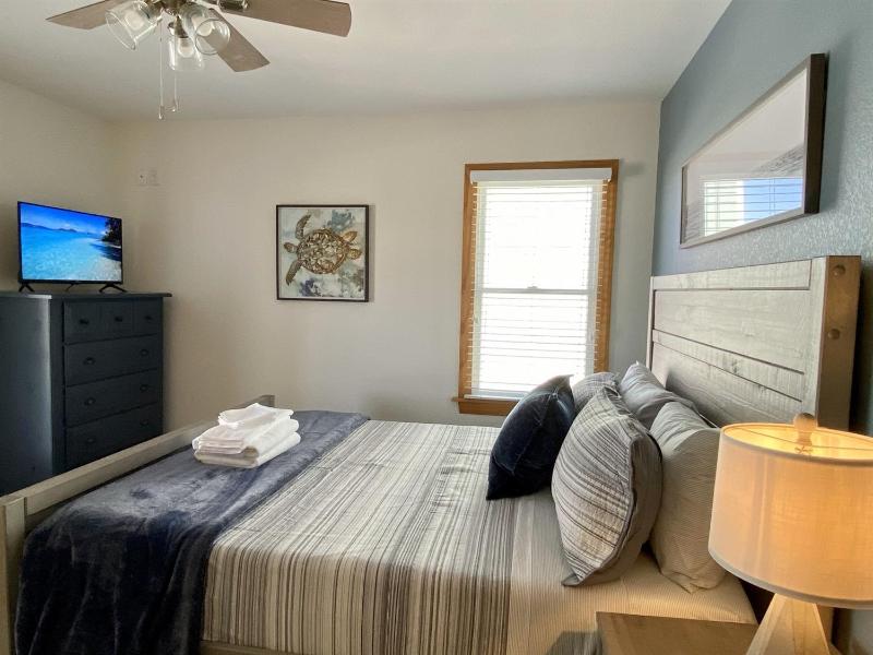 1min to Beach! Heated Pool Included! Ocean ViewsGolf CartElevatorHot Tub - image 18