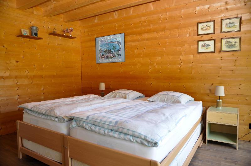 Double or Twin Room with Private Bathroom image 1