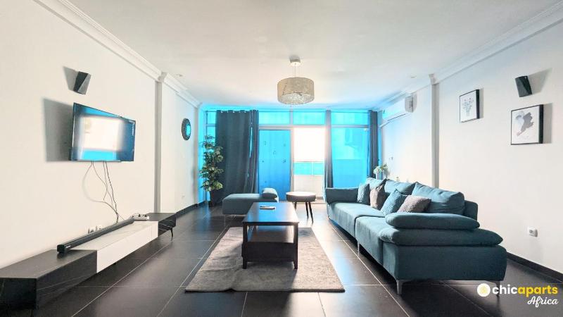 Chic apart with parking and pool - image 11