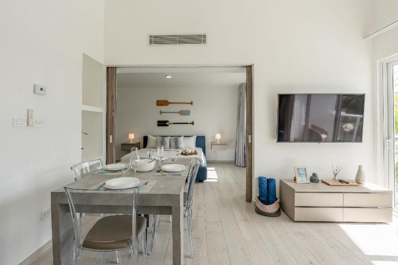 Seaside Luxury 1BDR Condo Paseo Playa Coral D-306 - image 50