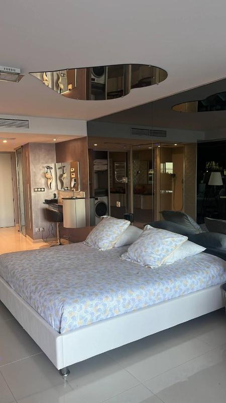 LE NAUTILIA 104 By AGN- Luxe Supérieure - Jacuzzi - 2 personnes - image 7