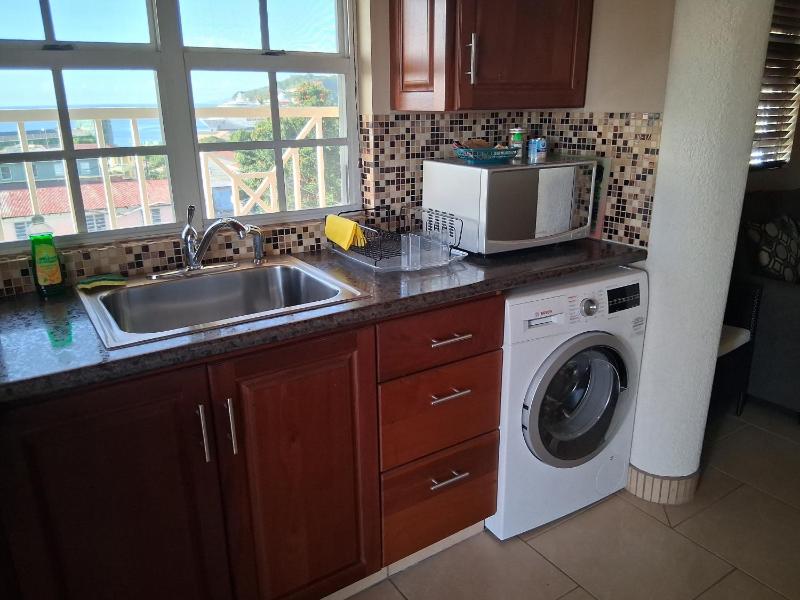 Timbos Suites - image 11