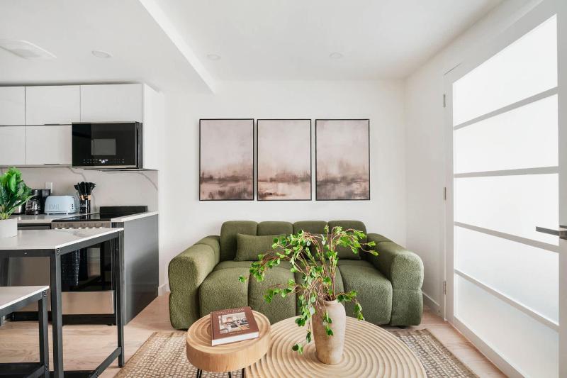 22nd Sleek Modern 1BR Gramercy - image 7