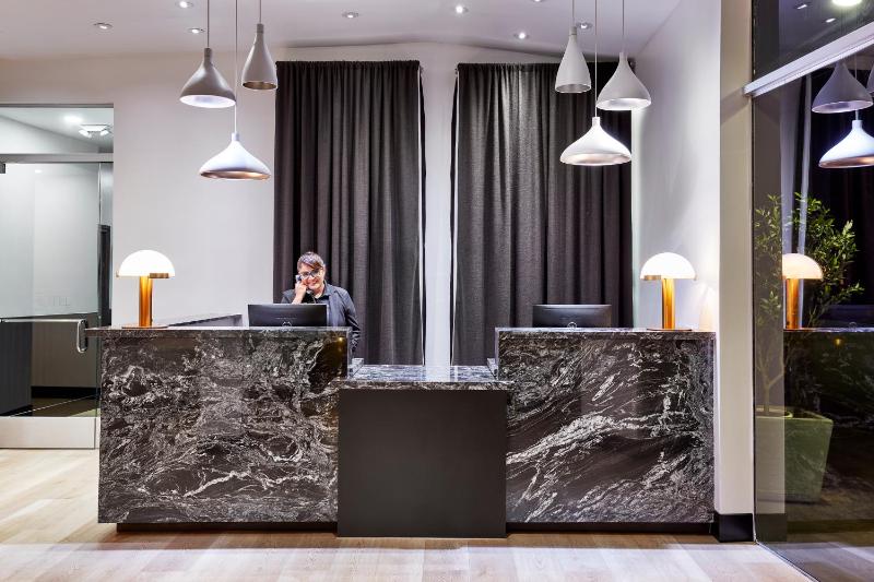Elan Hotel - image 4