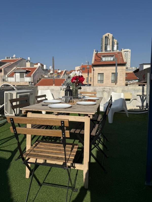 Rooftop flat in Jerusalem - image 15