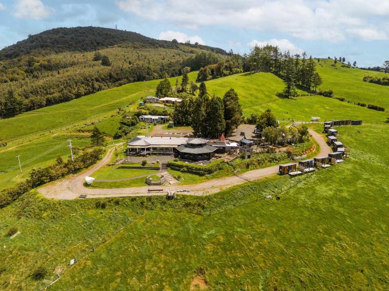 Aorangi Peak Cabins 2 by Tiny Away - image 6