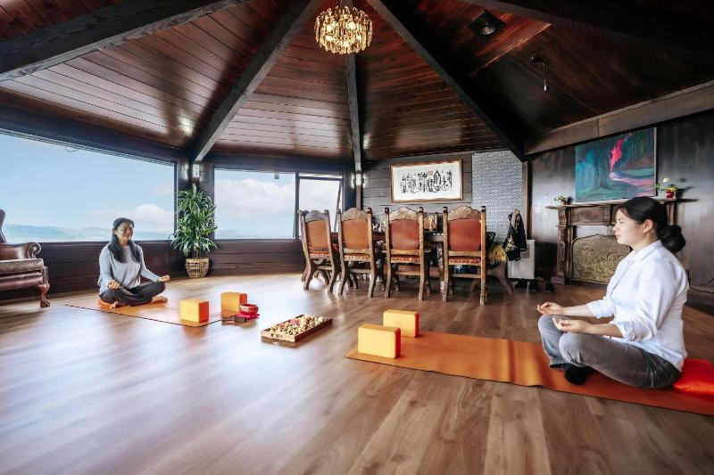Aorangi Peak Cabins 3 by Tiny Away - image 27