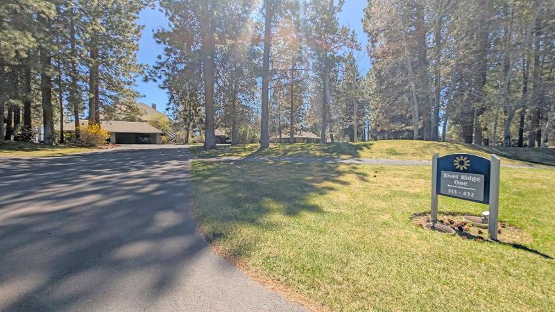 Mt Bachelor Village 328 - image 25