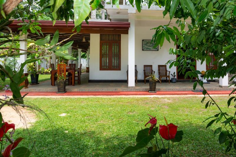 Villa 95 - Private Villa in Ahungalla - image 43