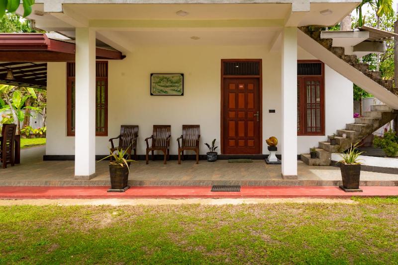 Villa 95 - Private Villa in Ahungalla - image 3