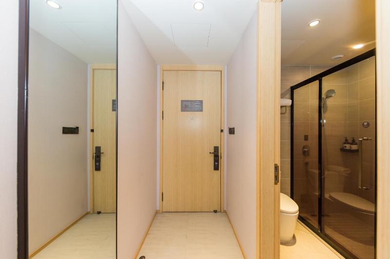 JI Hotel Shanghai Jing'an Temple Huaihai Middle Road - image 16