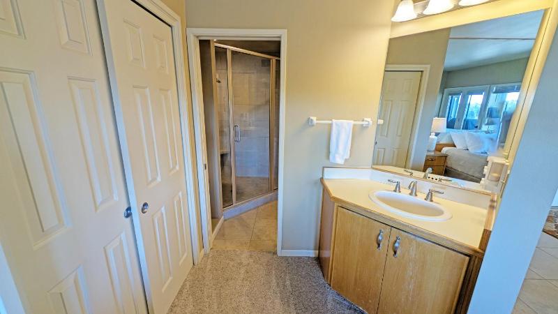 Mt Bachelor Village 324 A SR - image 11