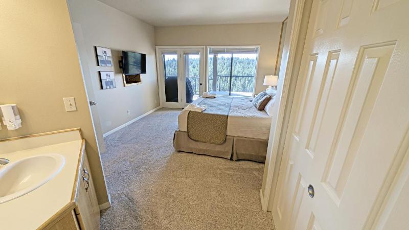 Mt Bachelor Village 324 A SR - image 31