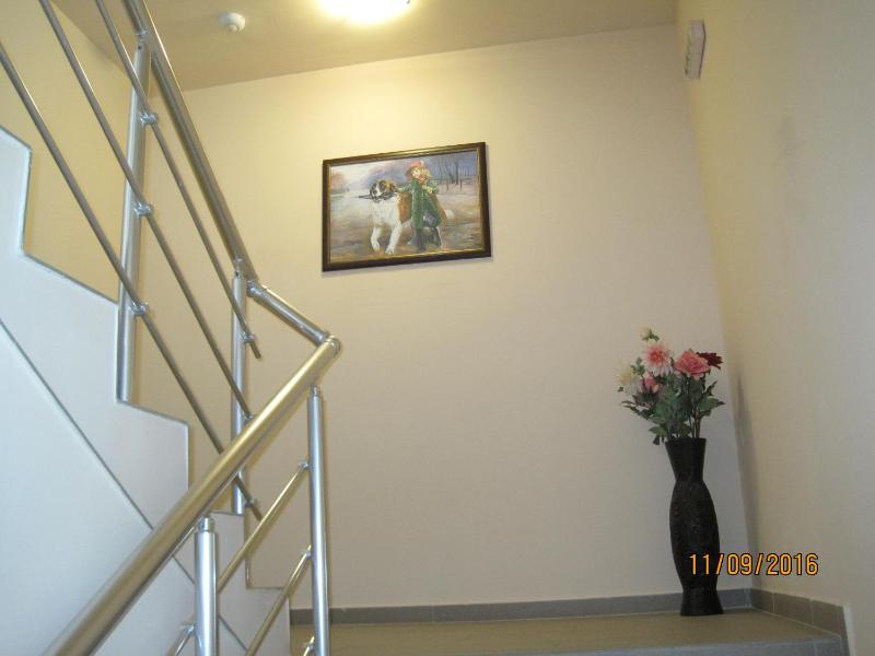 Studio Apartment image 3