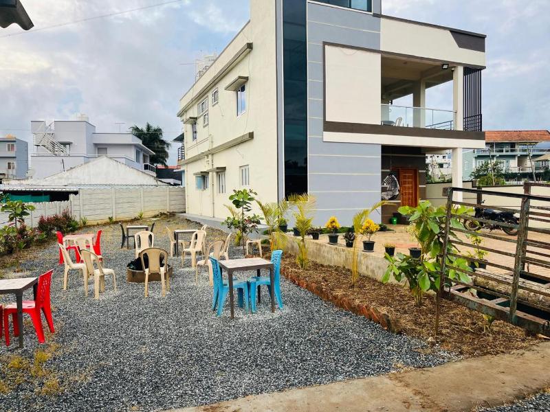 Peace homestay - image 21